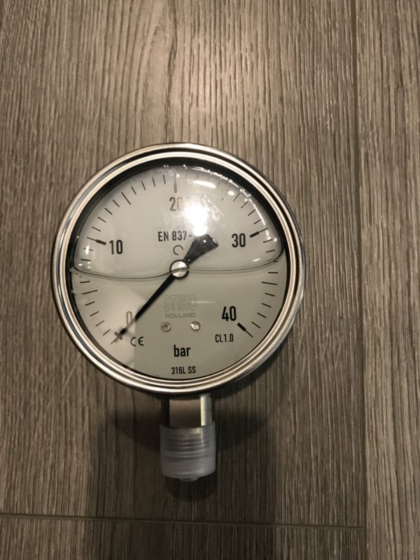 Đồng hồ áp suất khí nén